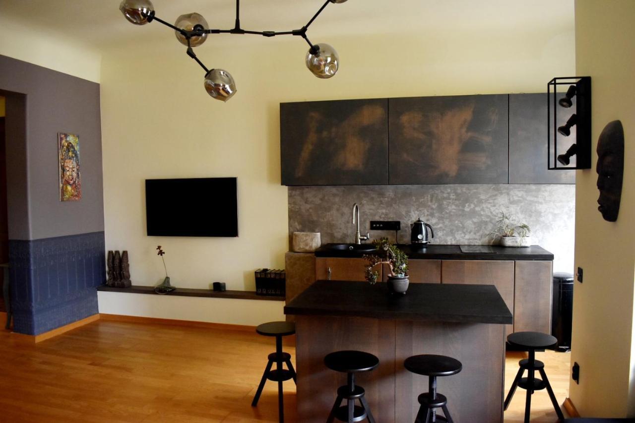 Perfectly Central Apartment 5 Min To Old Town & Art Noveau. Riga Luaran gambar